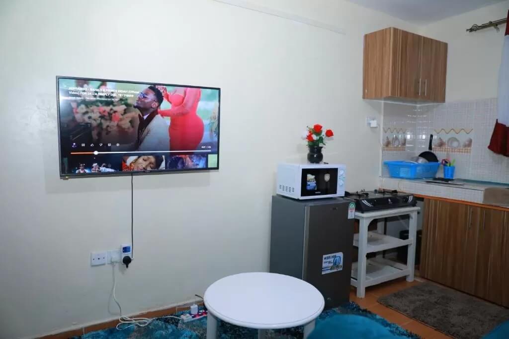 Airbnb Studio in Ruiru Near Greenspot at Kamakis