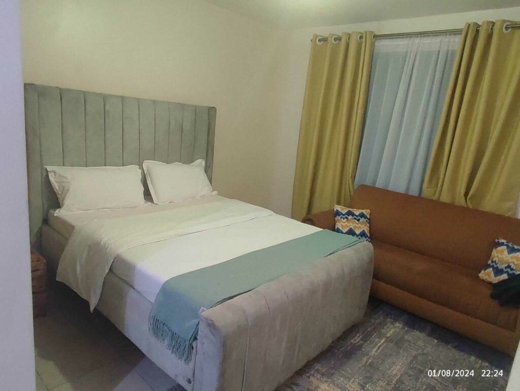 Affordable bedsitter airbnb in Syokimau