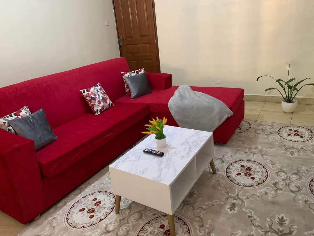 Ruiru Kihunguro airbnb along Thika Road next to Shell