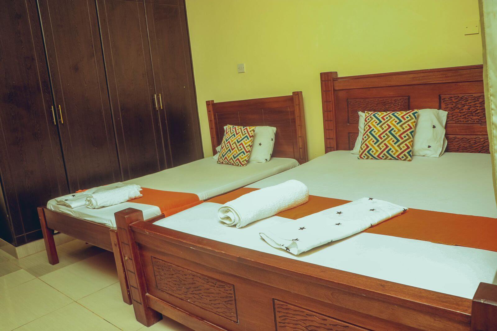 Nyali One Bedroom Airbnb with 2 beds and Swimming Pool