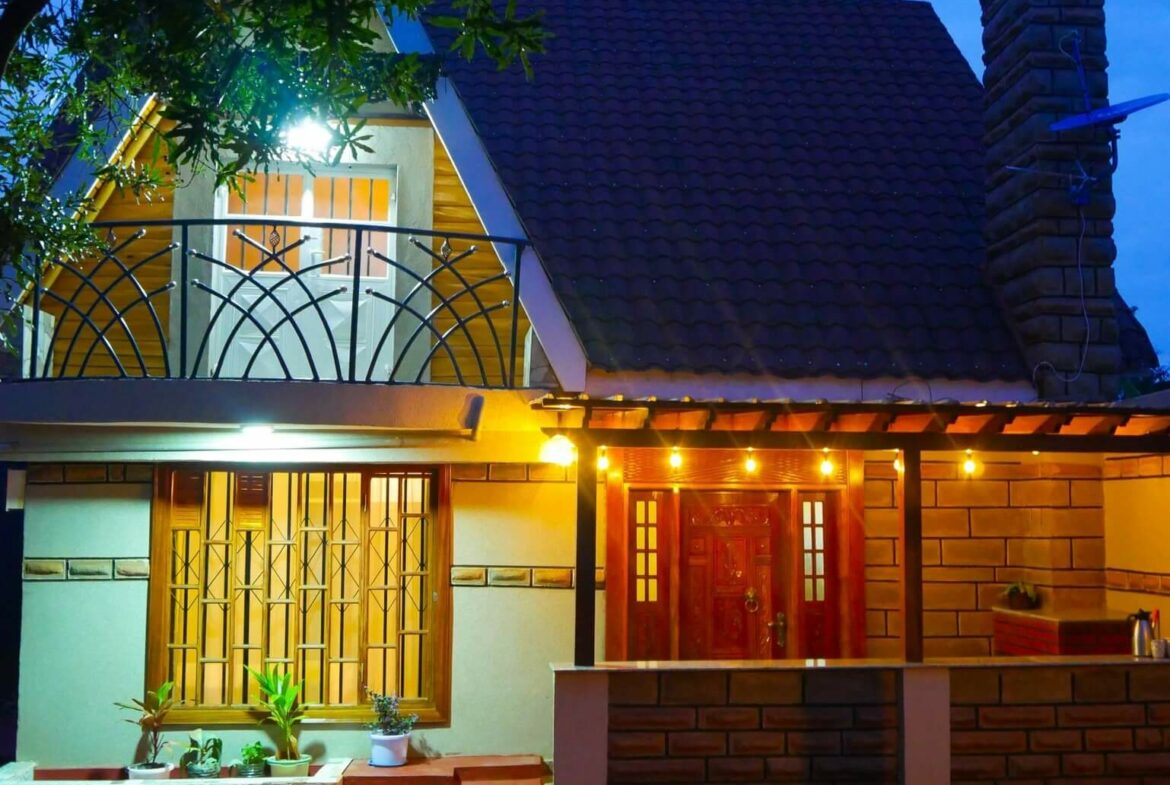 Nyeri Airbnb 4 Bedroom with Own Compound