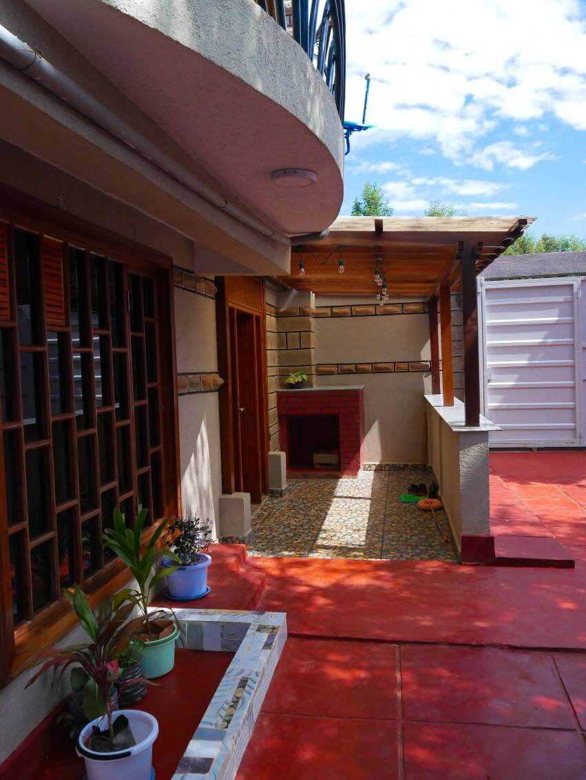 Nyeri Airbnb 4 Bedroom with Own Compound