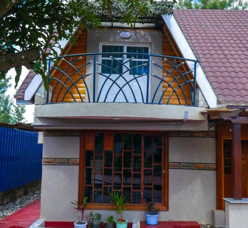 Nyeri Airbnb 4 Bedroom with Own Compound