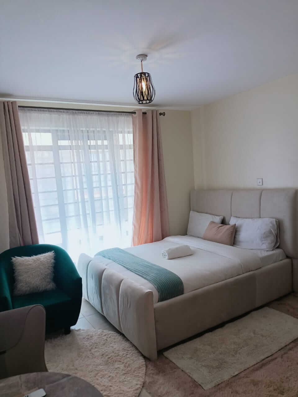 Studio Airbnb in Syokimau Near SGR along Beijin Road