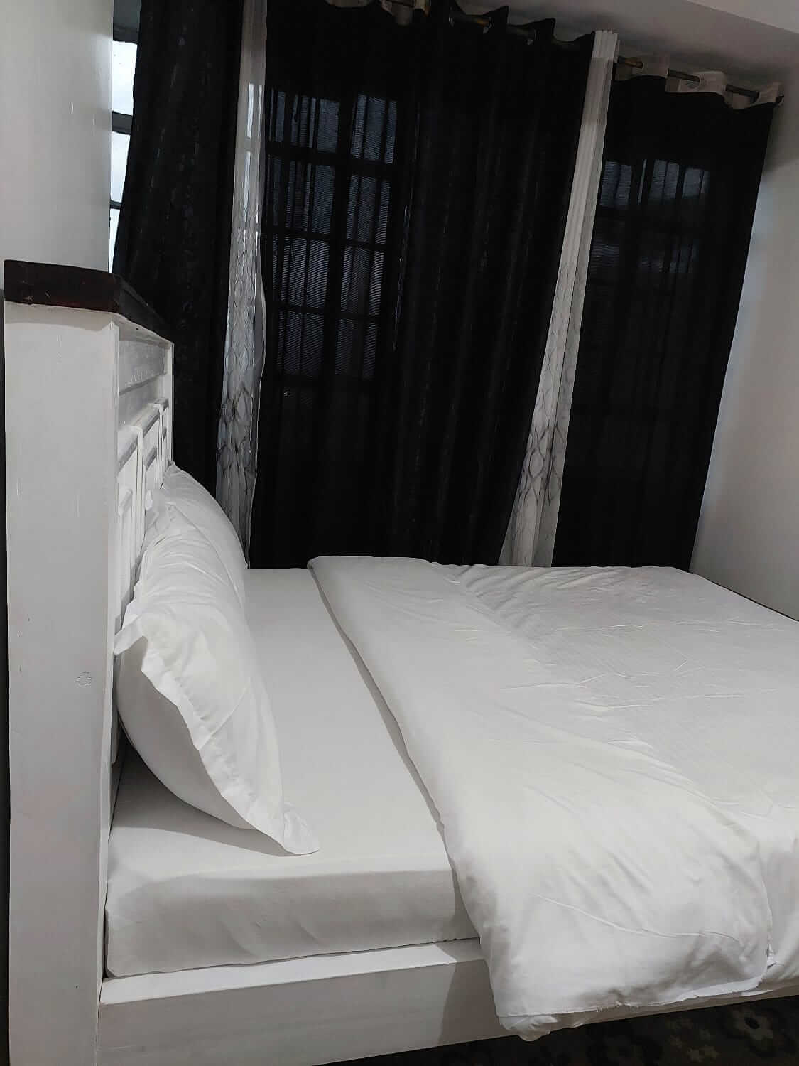 Airbnb Mirema near Paris Lounge One Bedroom with Sercure Parking