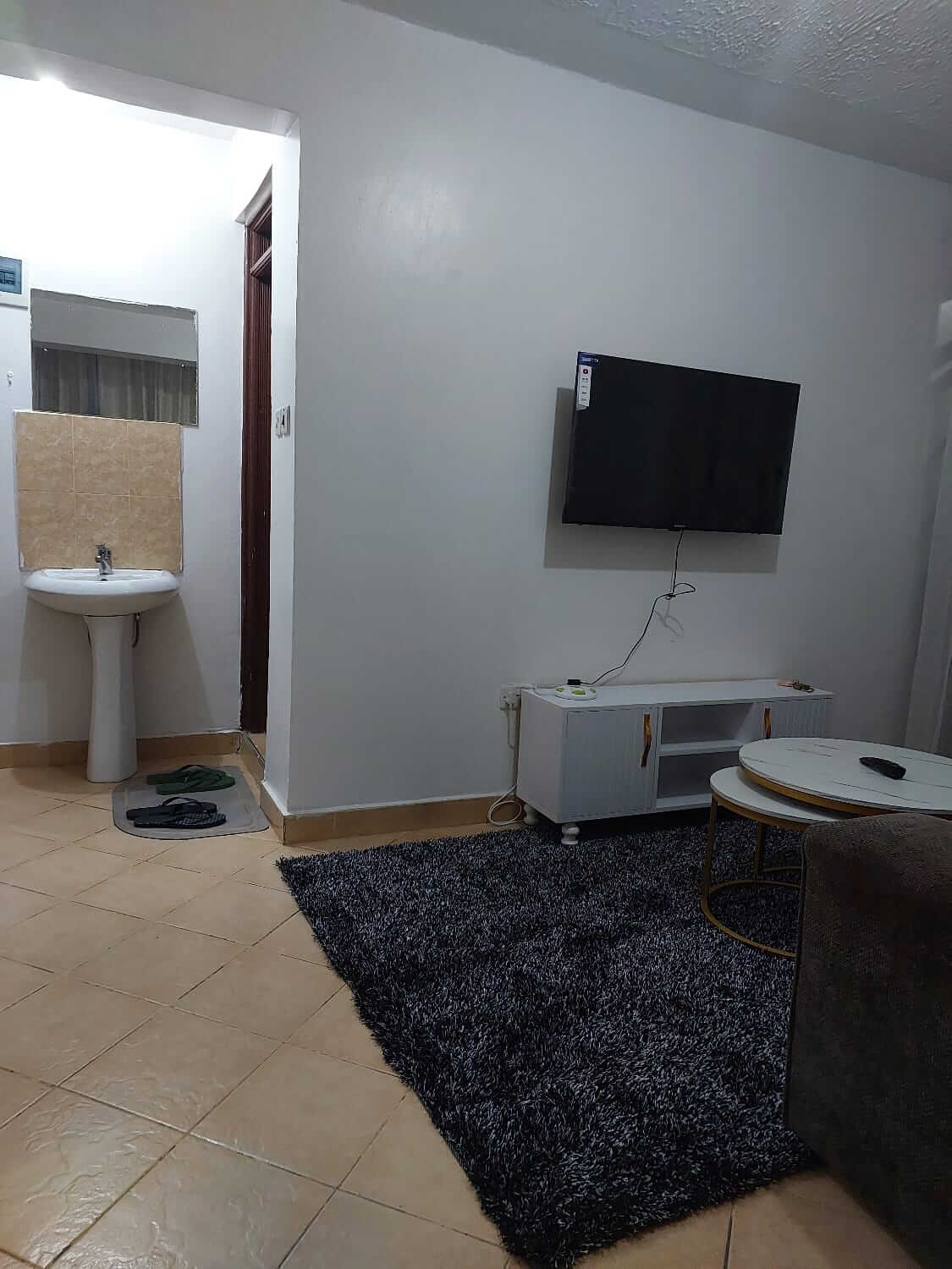 Airbnb Mirema near Paris Lounge One Bedroom with Sercure Parking