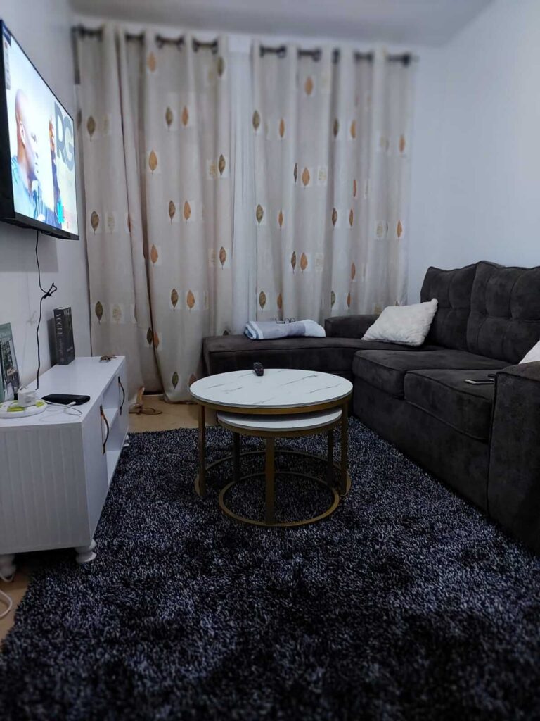 Airbnb Mirema near Paris Lounge One Bedroom with Sercure Parking