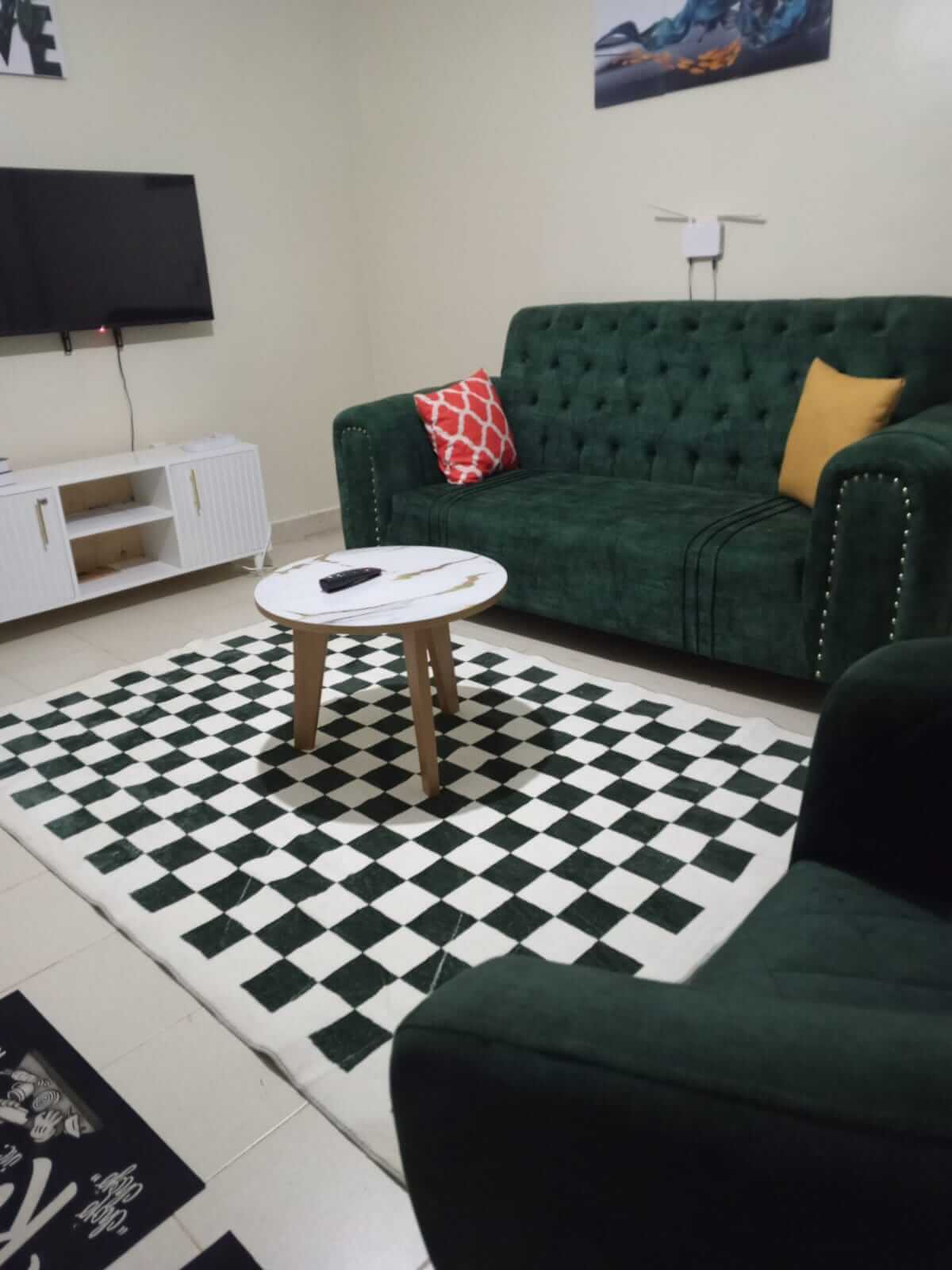 One Bedroom Airbnb Mirema