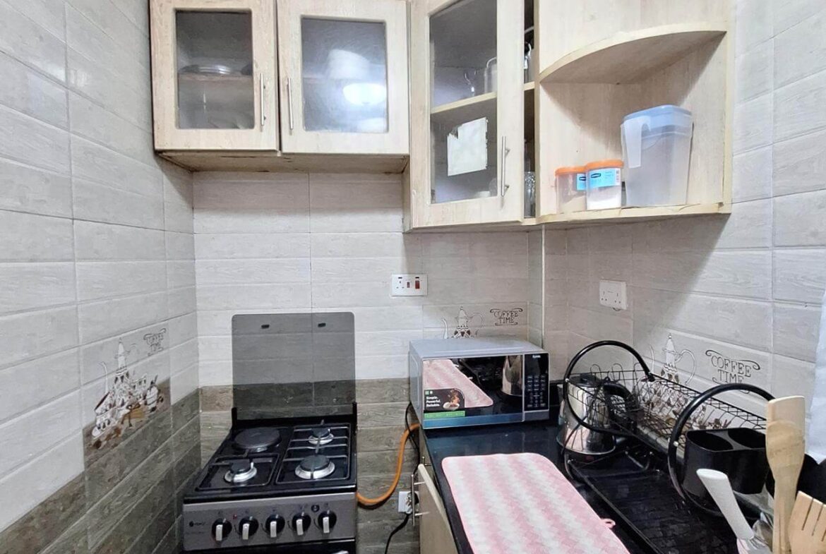 Spacious Modern Airbnb in Ruaka with Gym