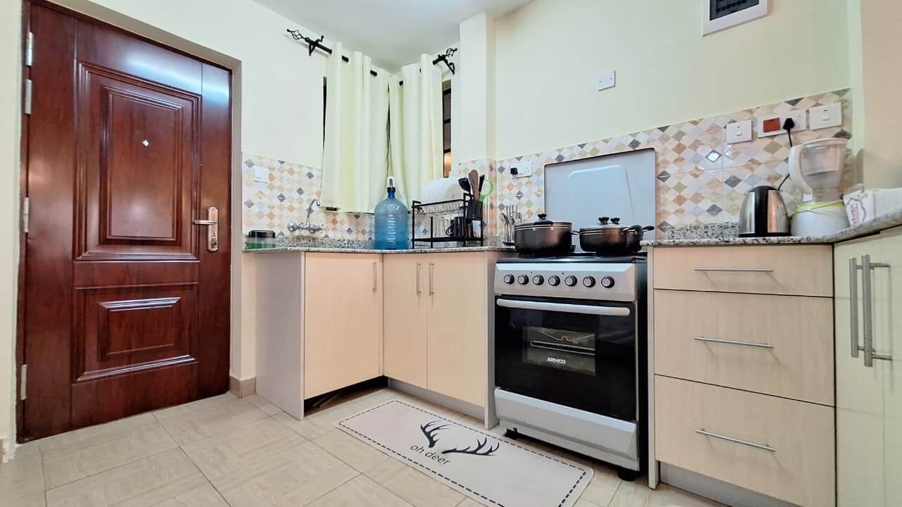 Spacious Ruaka Airbnb Studio with Fast WiFi & Parking