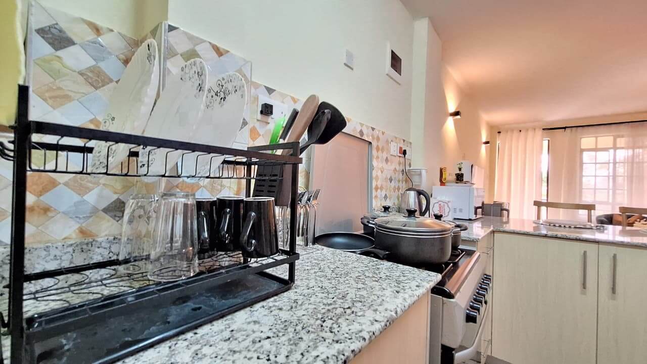 Spacious Ruaka Airbnb Studio with Fast WiFi & Parking